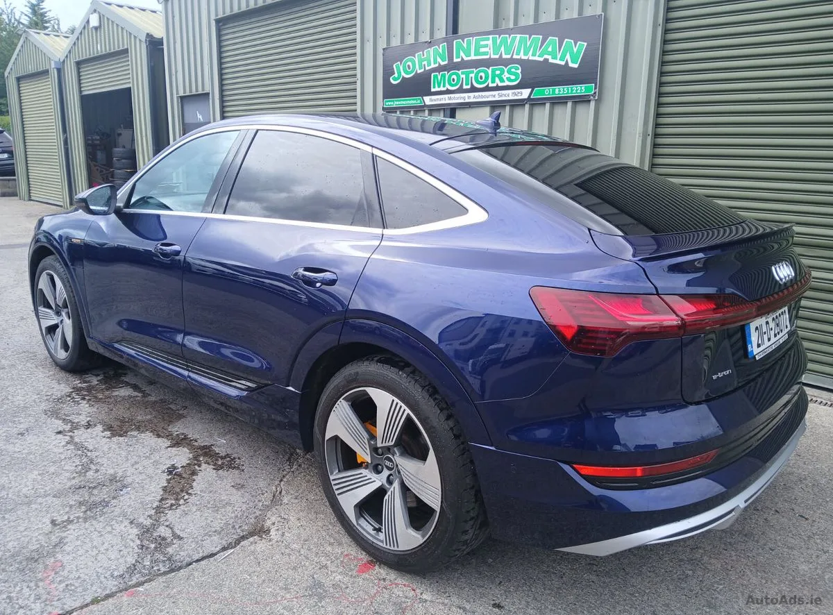 2021 Audi e-tron – photo 2