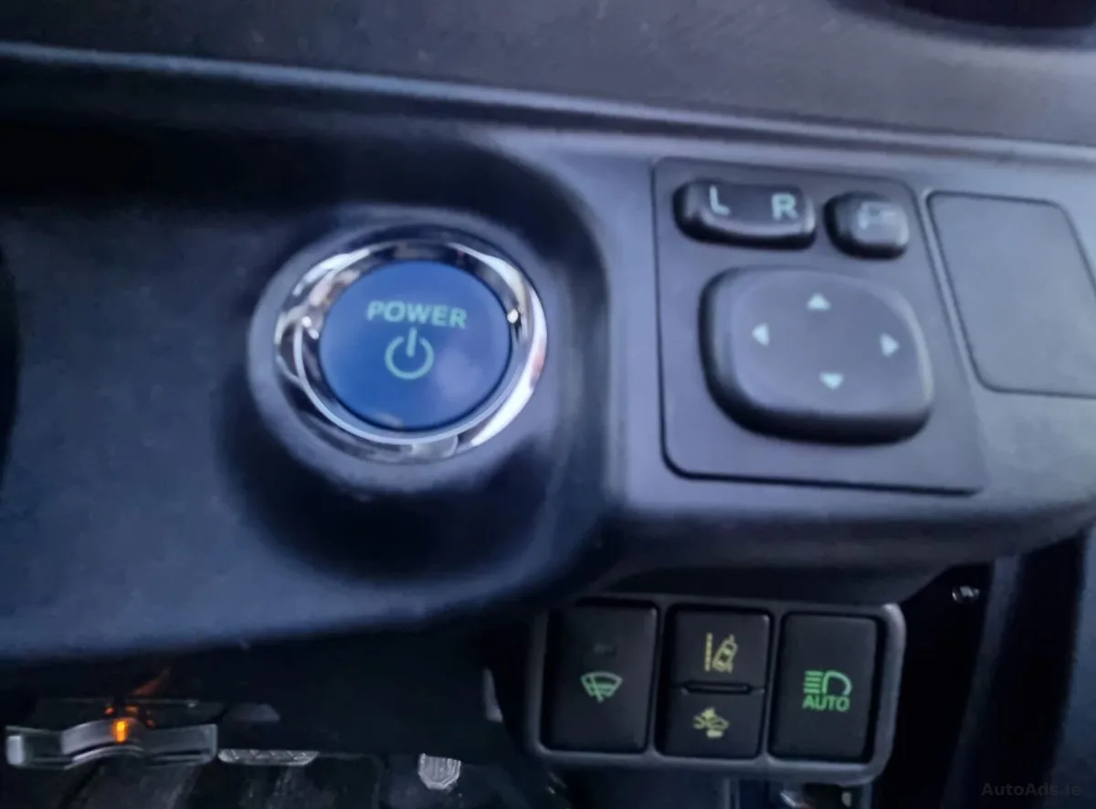 2019 Toyota Aqua – photo 19