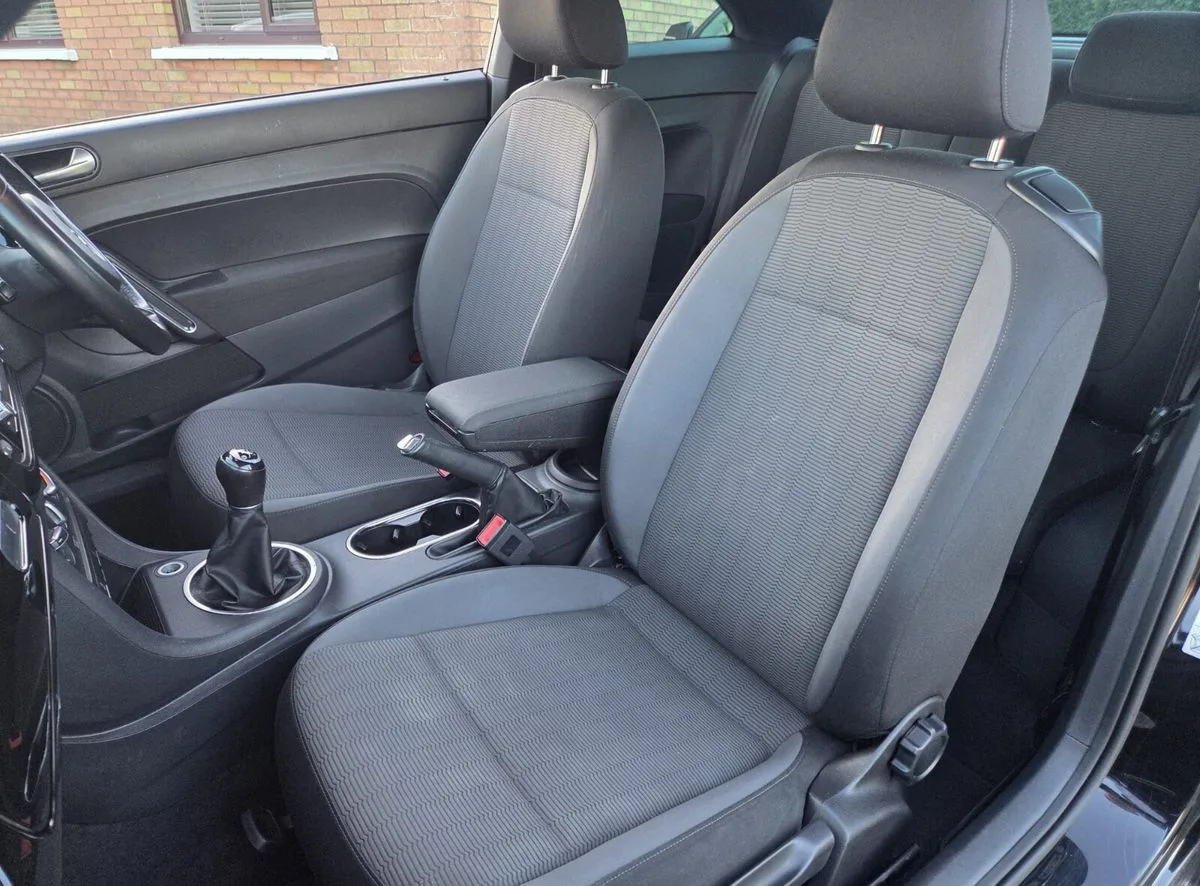 2013 Volkswagen Beetle – photo 10