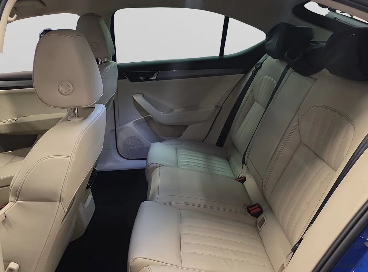 2023 Skoda Superb – photo 17