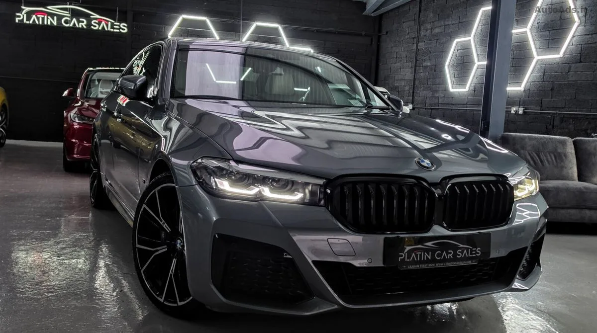 2020 BMW 5-Series – photo 3