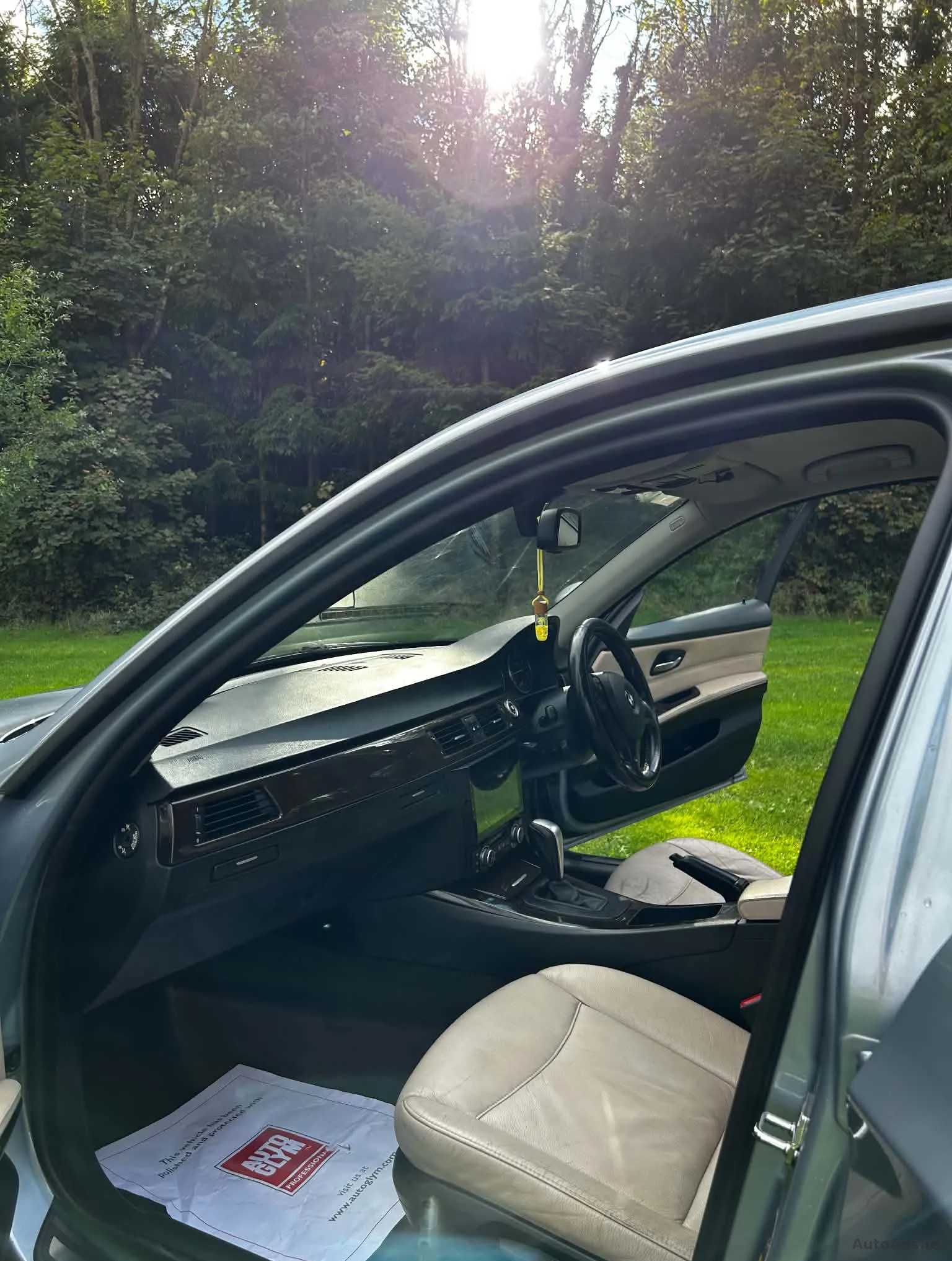 2009 BMW 3 Series – photo 7