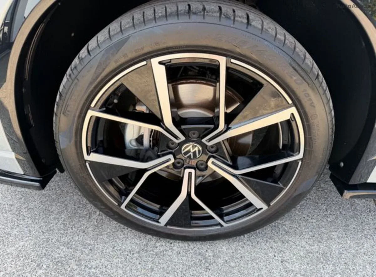 2025 Volkswagen Tiguan – photo 10