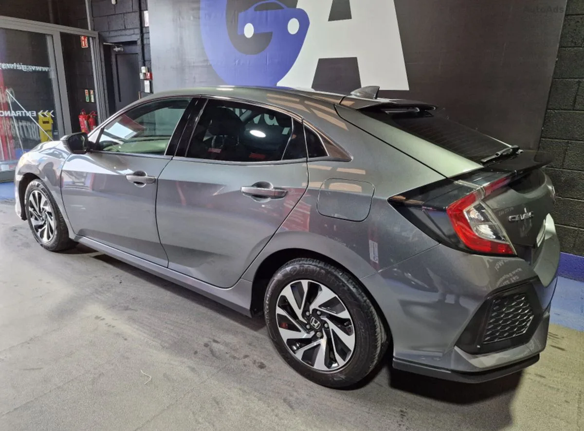 2019 Honda Civic – photo 6
