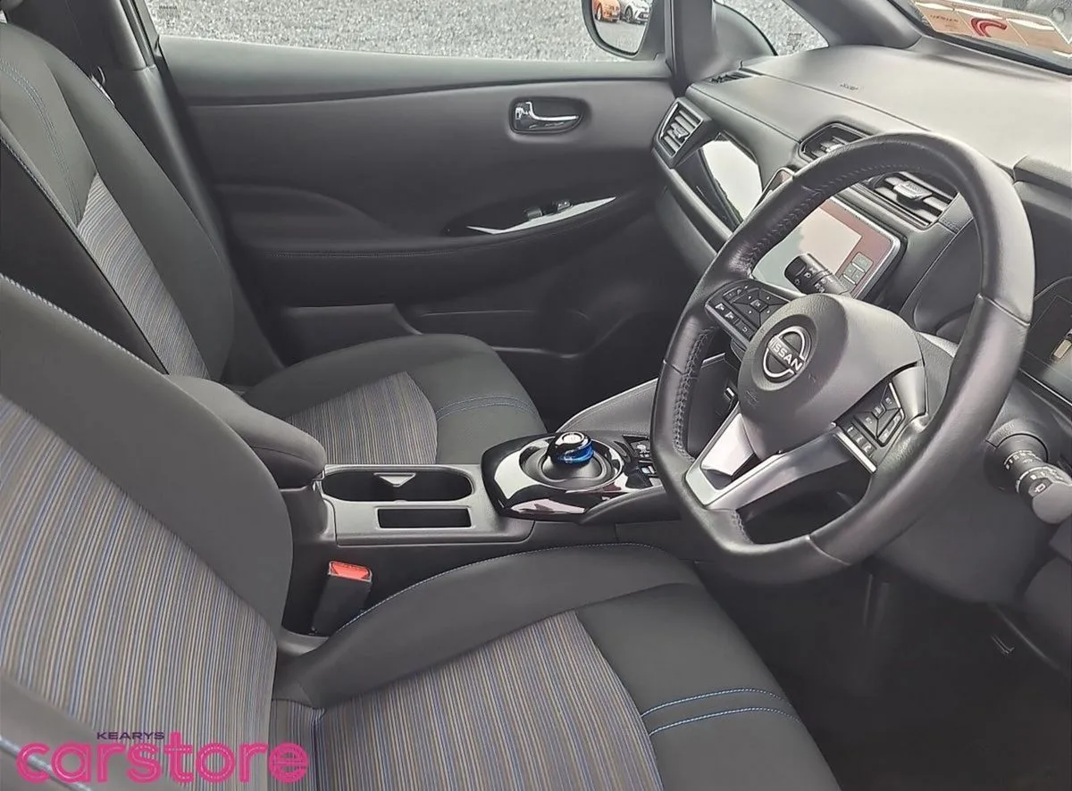 2023 Nissan Leaf – photo 11
