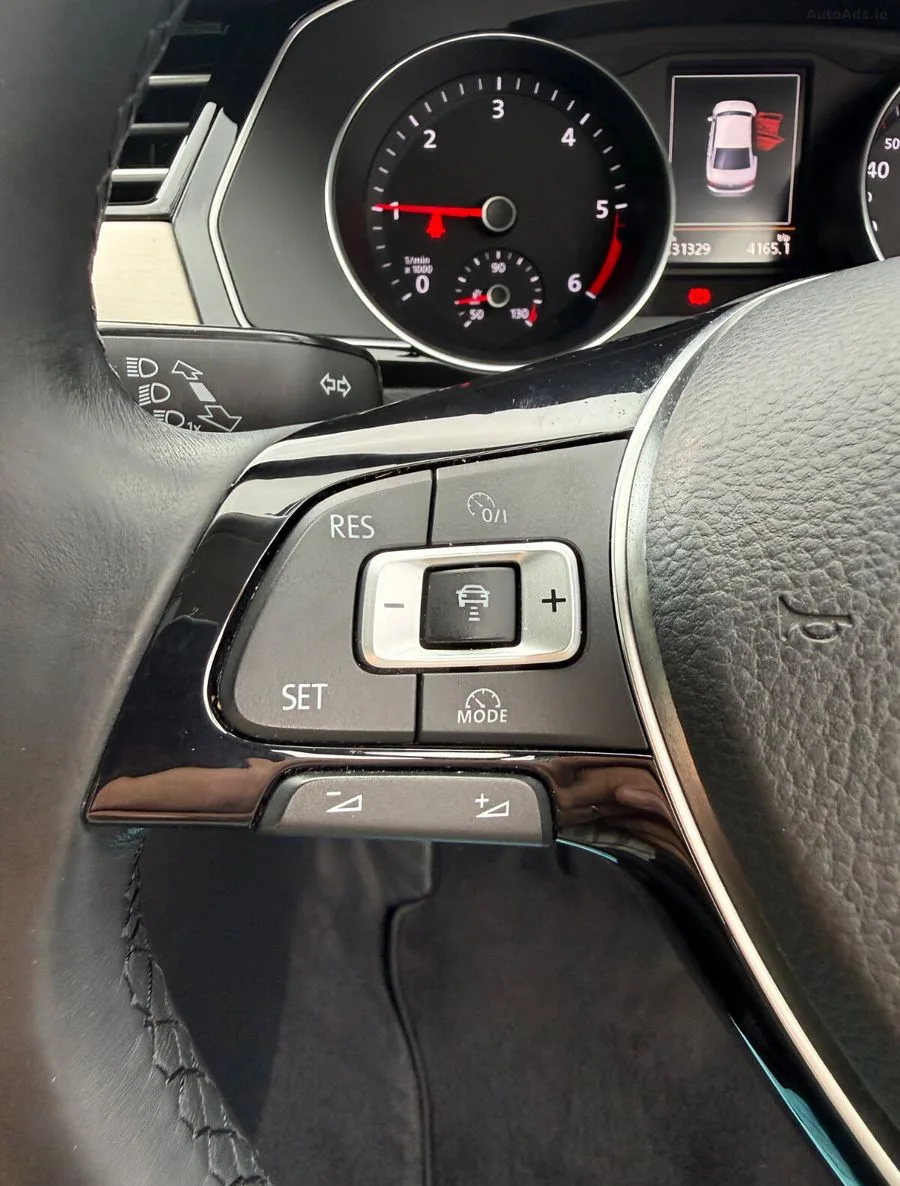 2015 Volkswagen Passat – photo 16