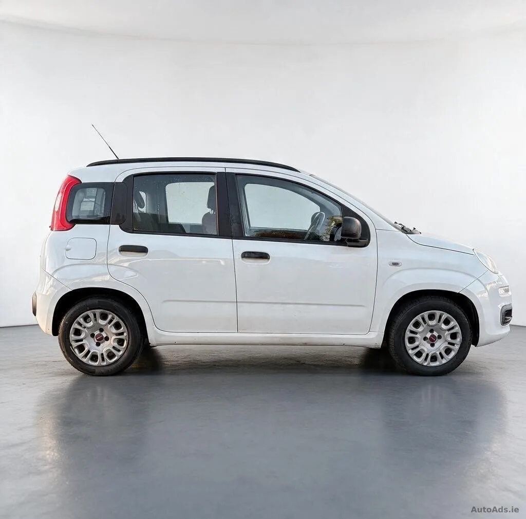 2014 Fiat Panda – photo 4