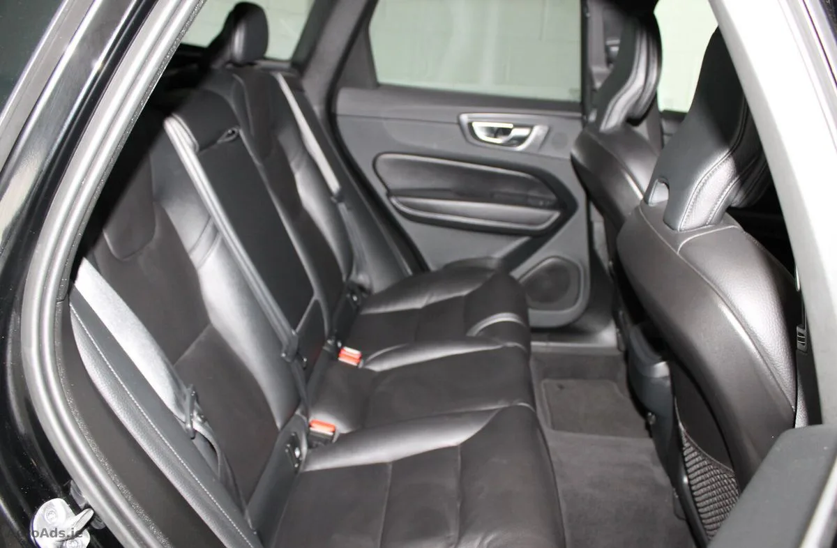2022 Volvo XC60 – photo 14