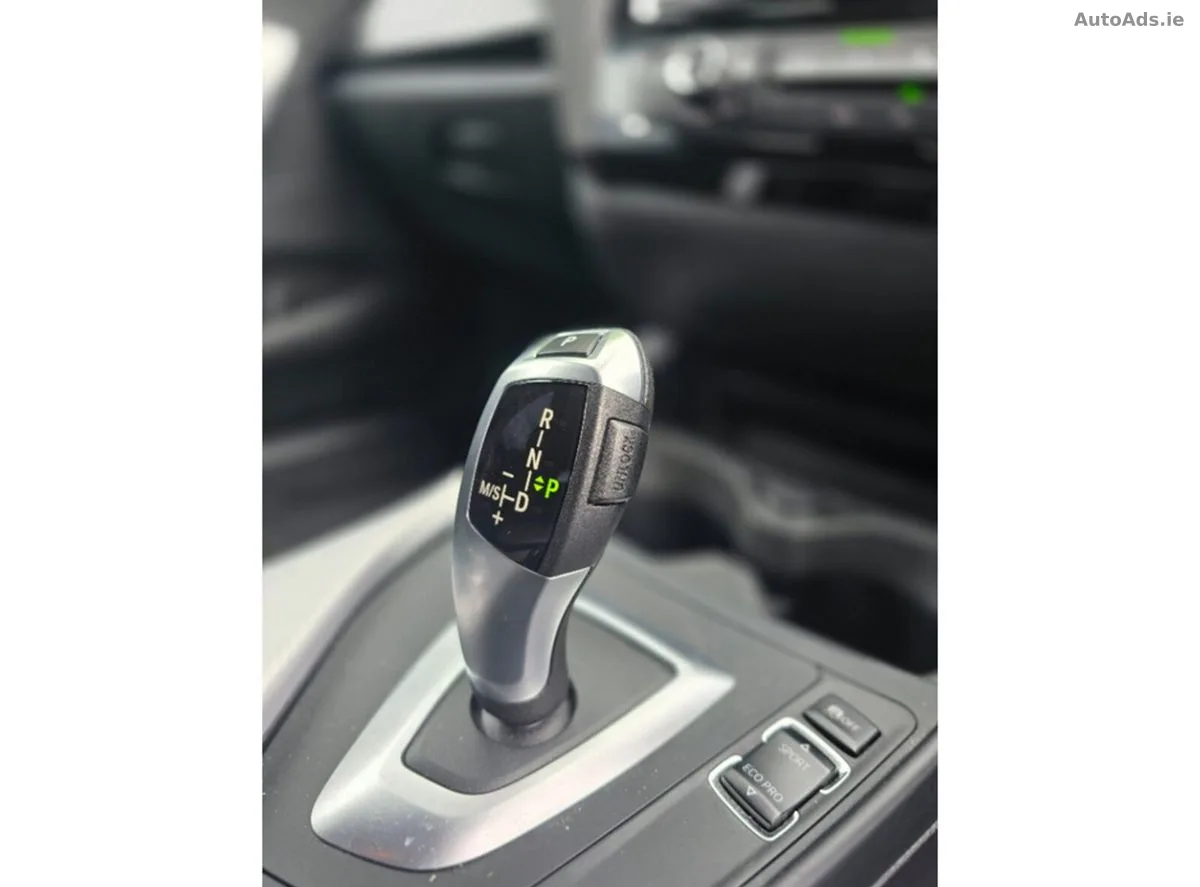 2016 BMW 1-Series – photo 15