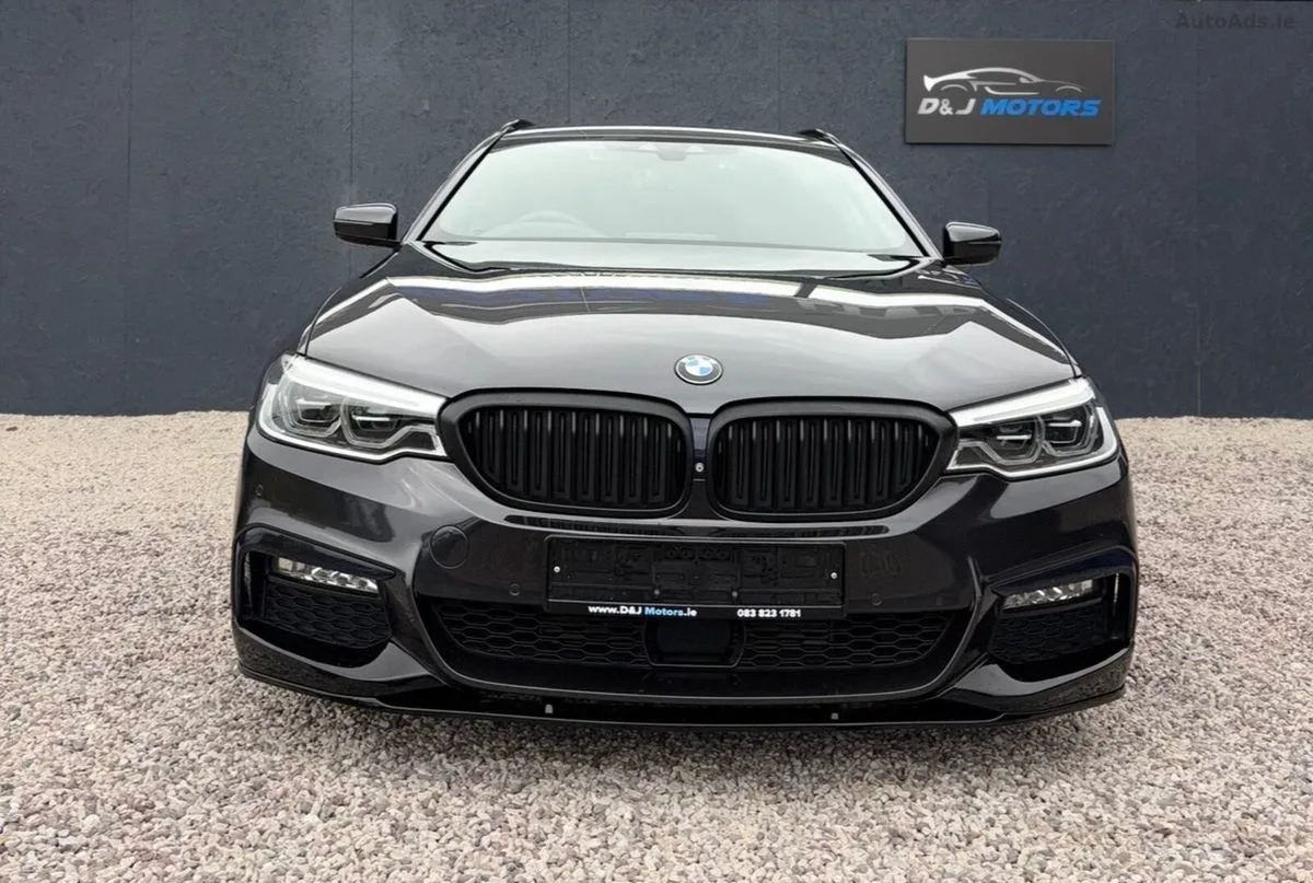 2018 BMW 5-Series – photo 14