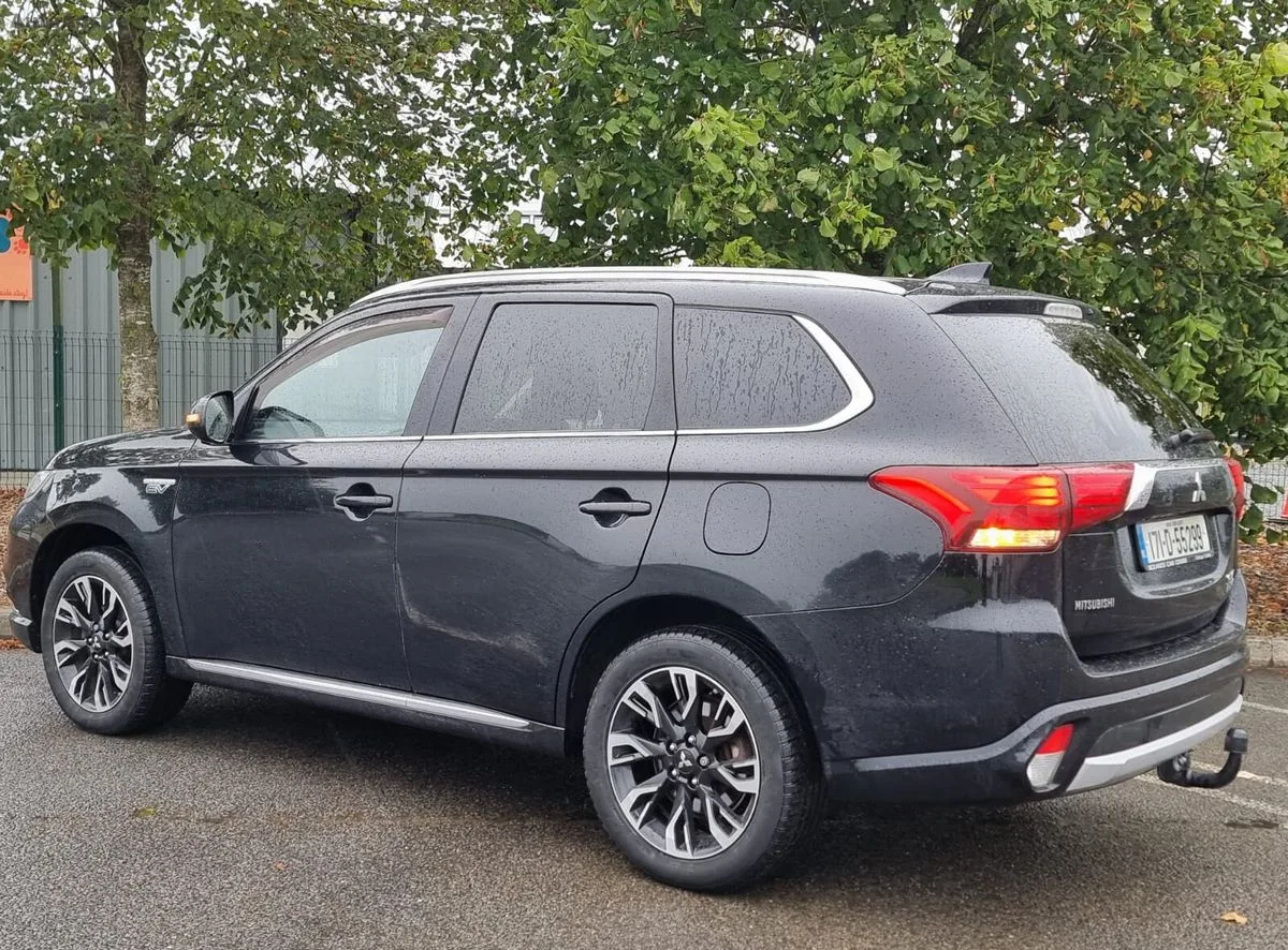 2017 Mitsubishi Outlander – photo 9