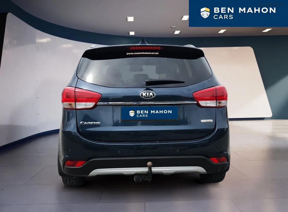 2017 Kia Carens – photo 4