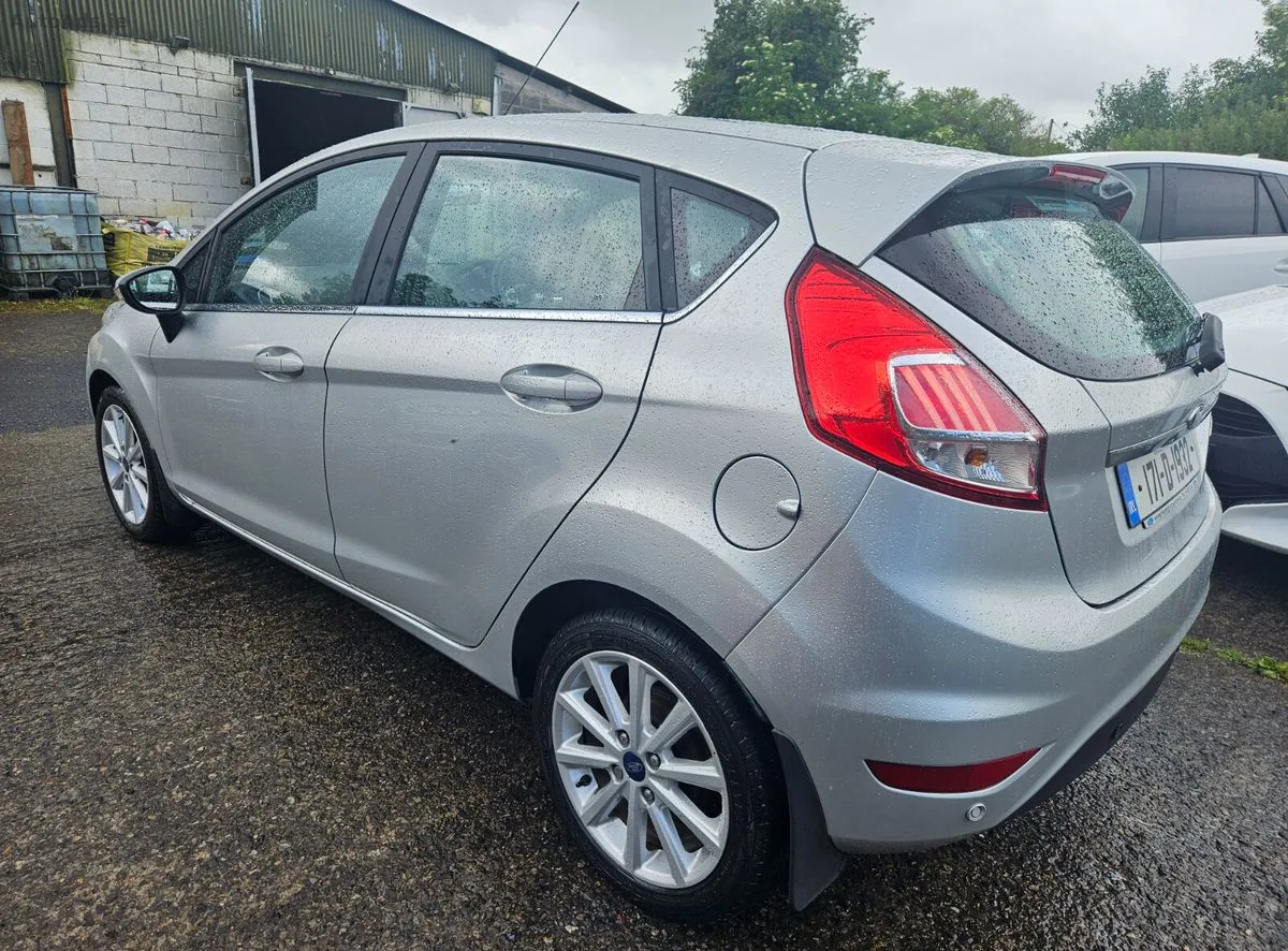 2017 Ford Fiesta – photo 9