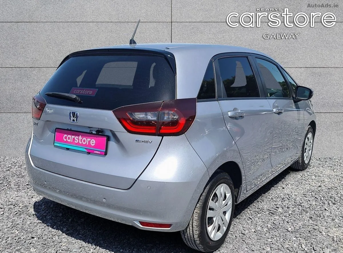 2023 Honda Fit – photo 3