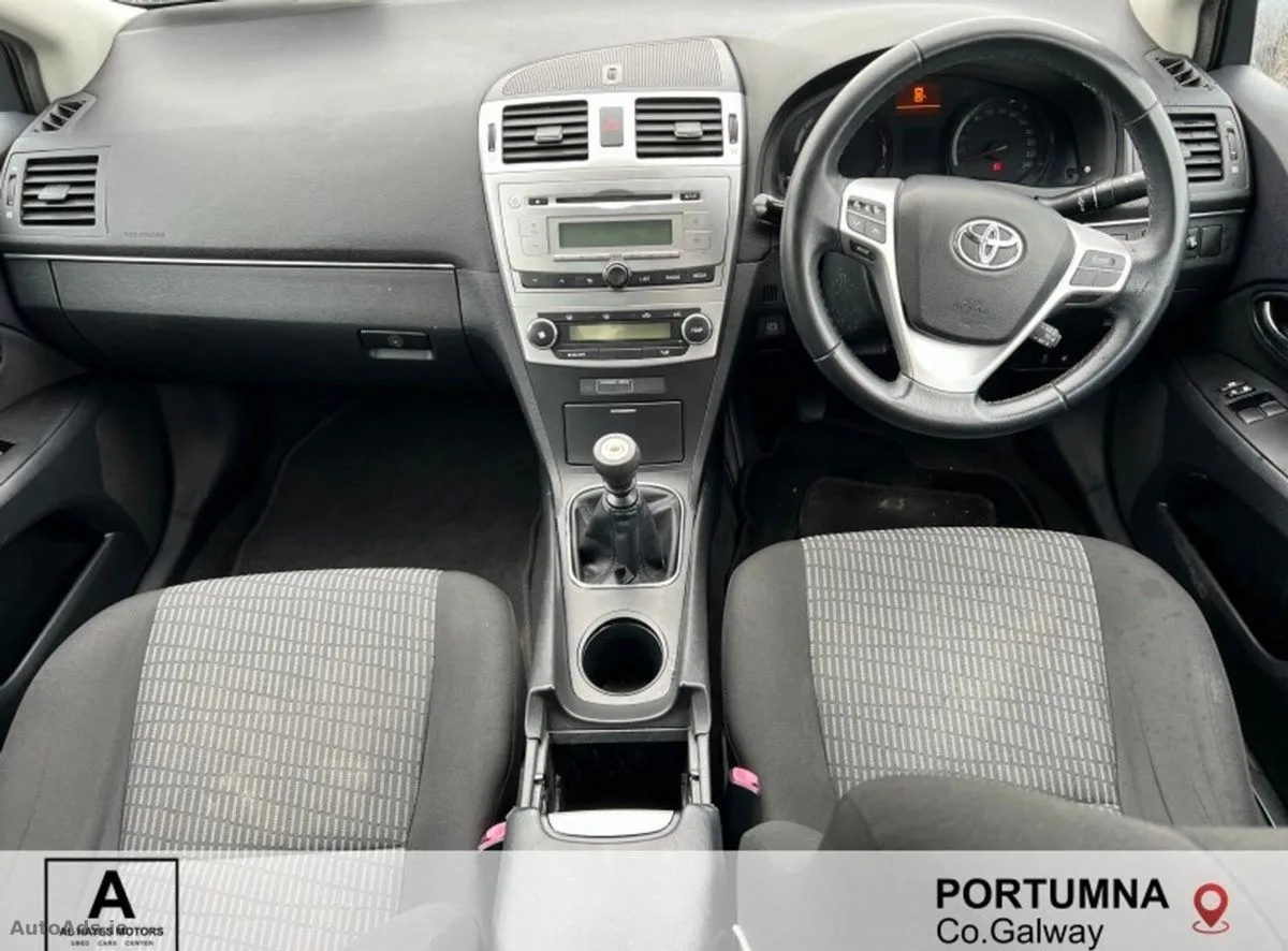 2014 Toyota Avensis – photo 2