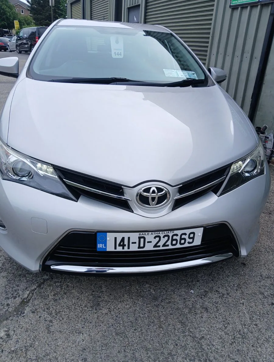 2014 Toyota Auris – photo 6