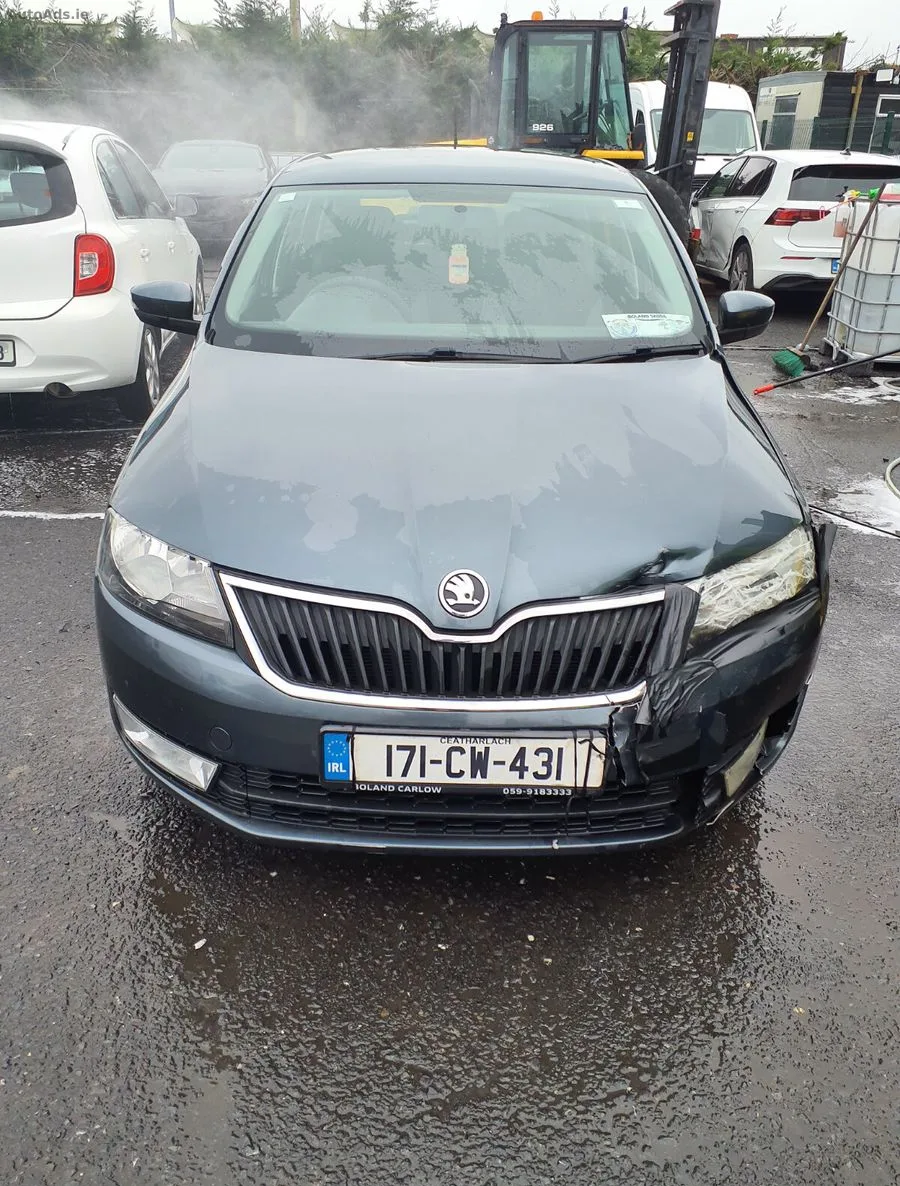 Skoda Rapid 2017 Clearance Sale €3500