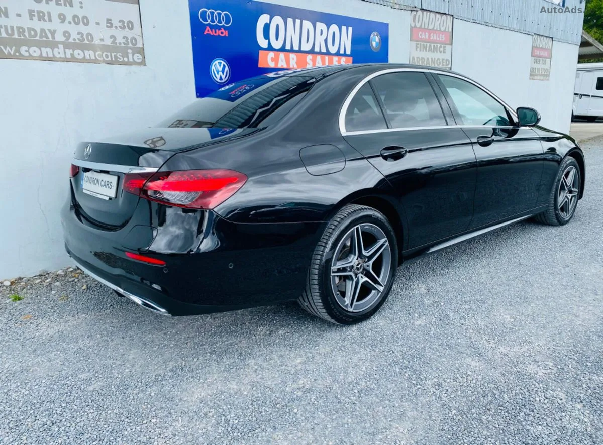2021 Mercedes-Benz E-Class – photo 9