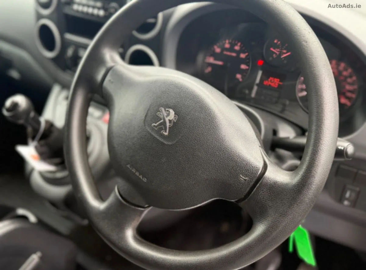 2016 Peugeot Partner – photo 8