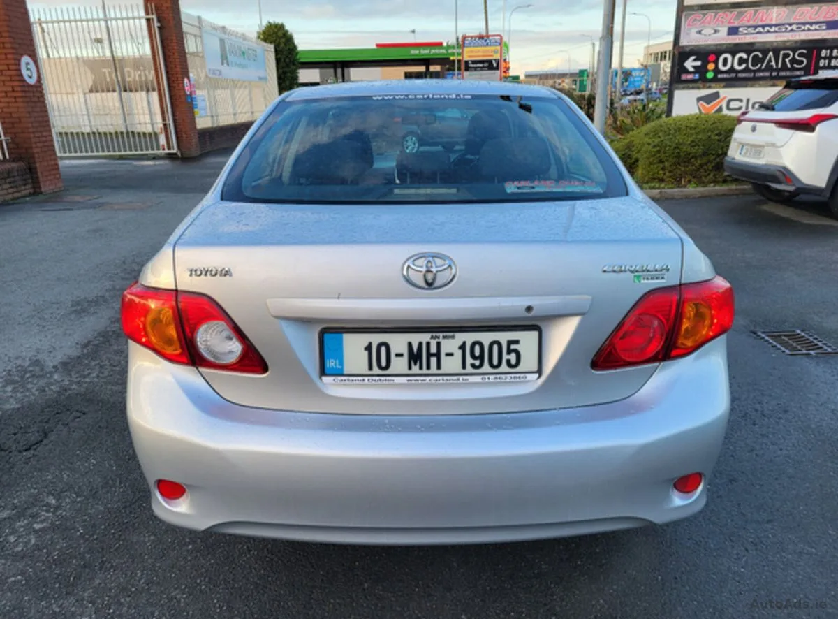 2010 Toyota Corolla – photo 4