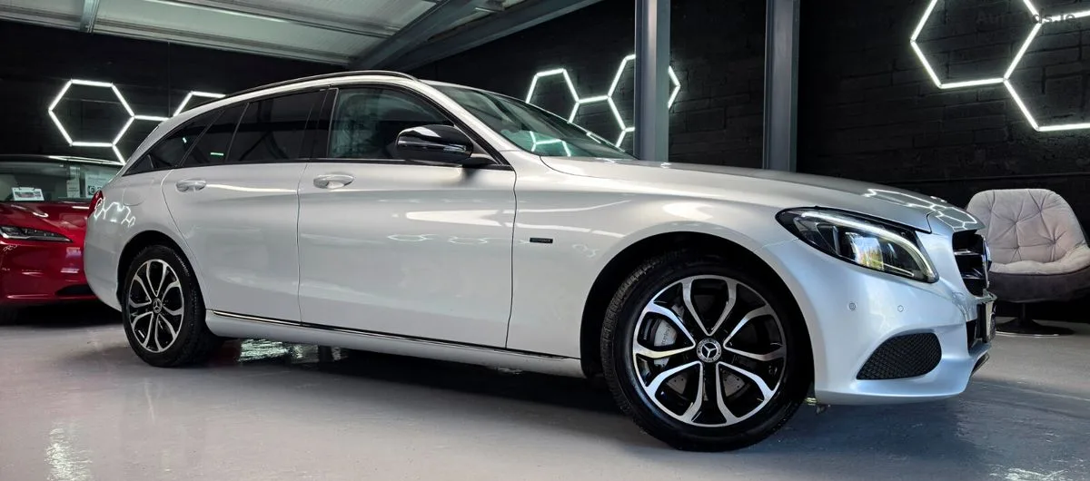 2018 Mercedes-Benz C-Class – photo 6