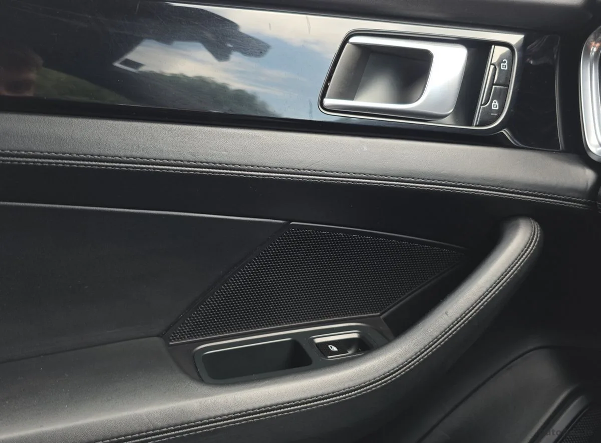 2019 Porsche Panamera – photo 16