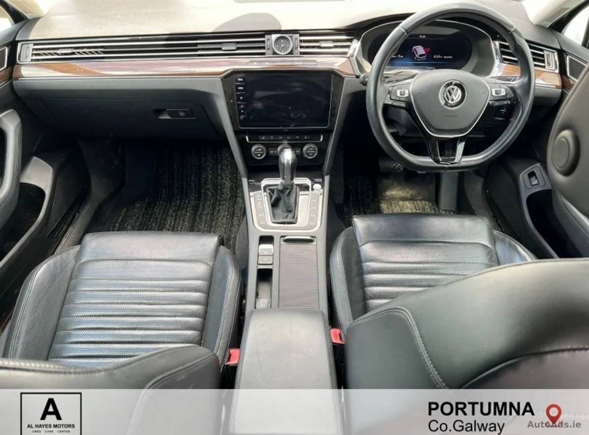 2018 Volkswagen Passat – photo 2