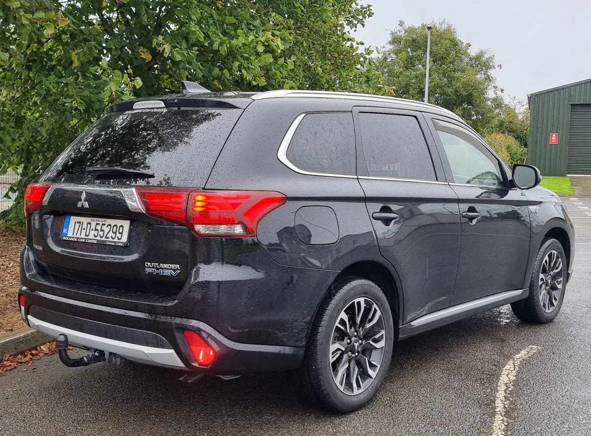 2017 Mitsubishi Outlander – photo 13