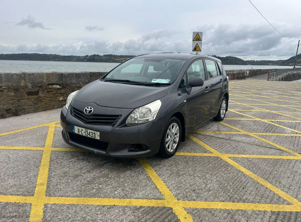 2011 Toyota Verso