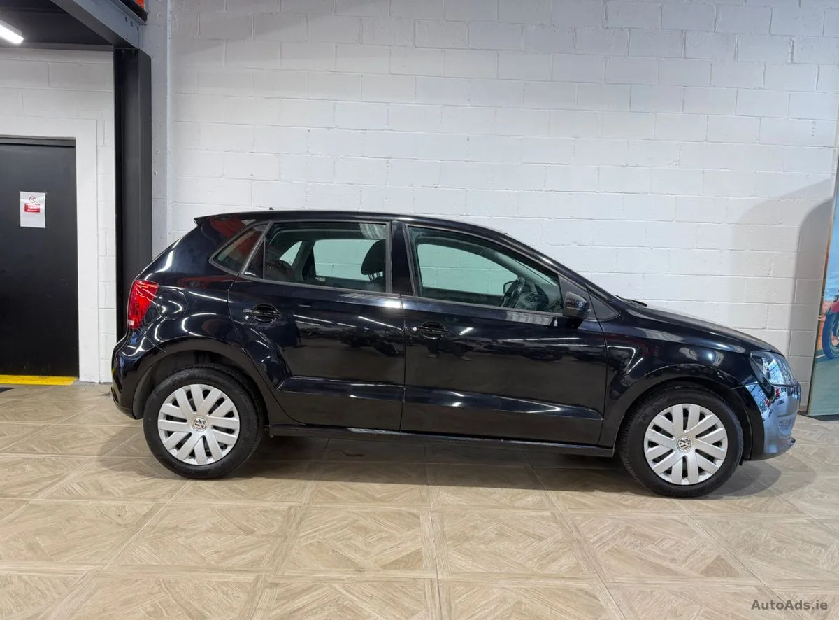 2013 Volkswagen Polo – photo 2