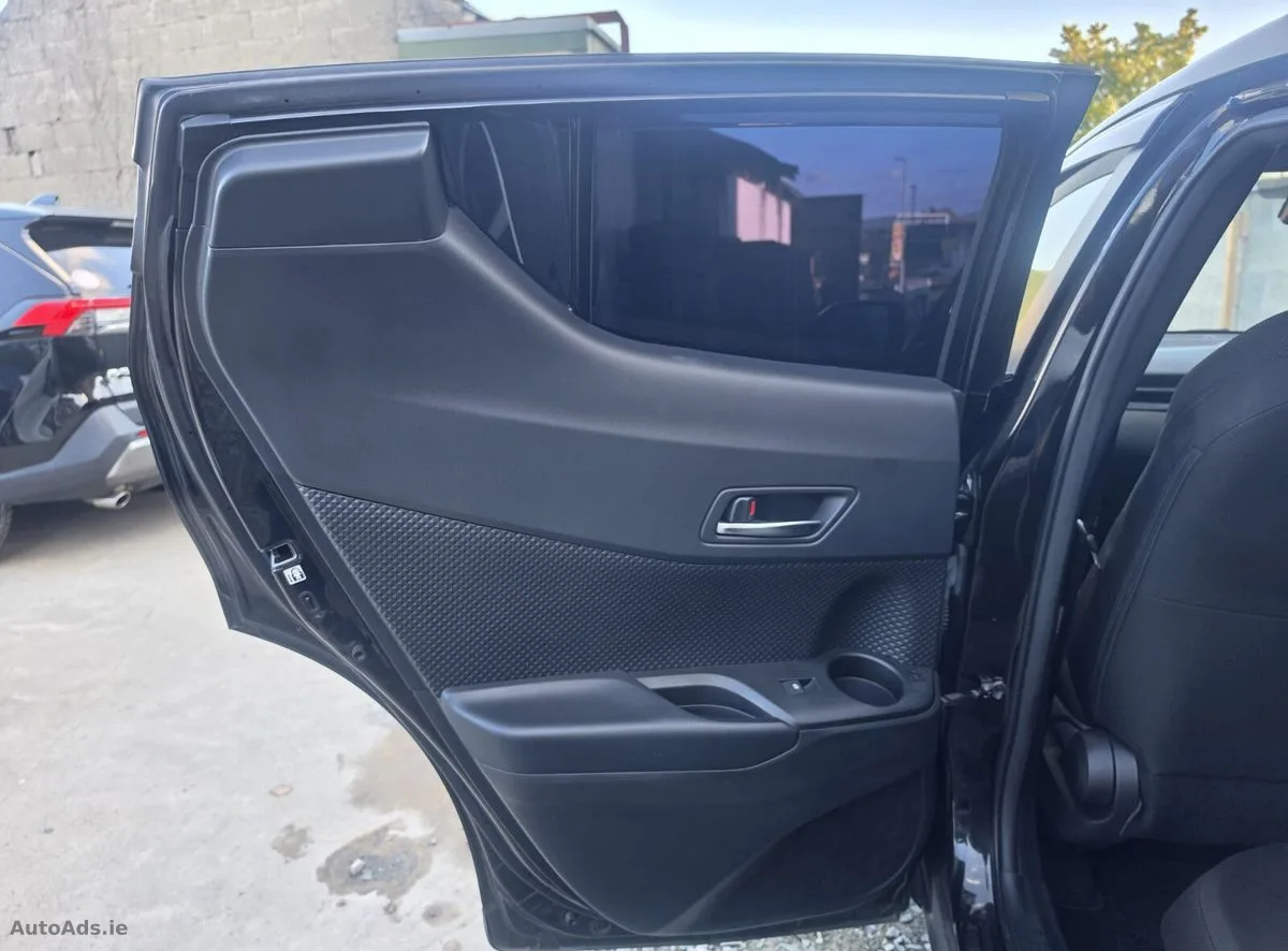 2018 Toyota C-HR – photo 15