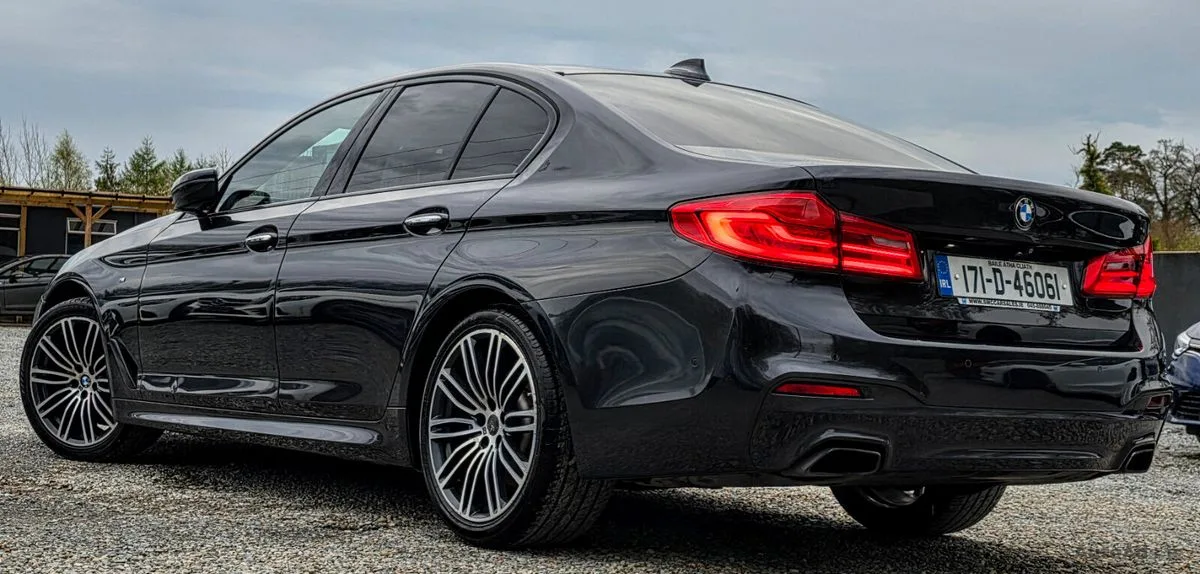 2017 BMW 5-Series – photo 10