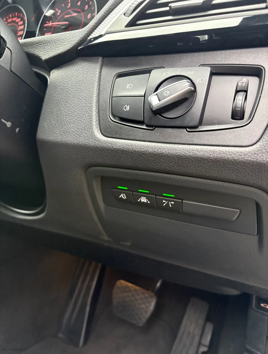 2017 BMW 3-Series – photo 20