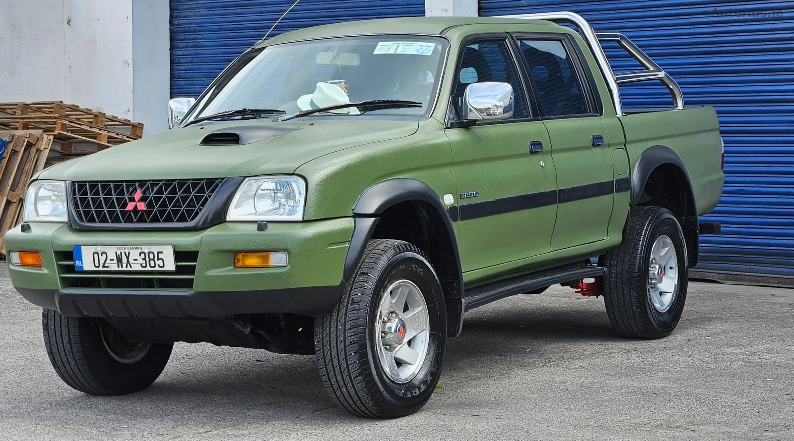 2002 Mitsubishi L200