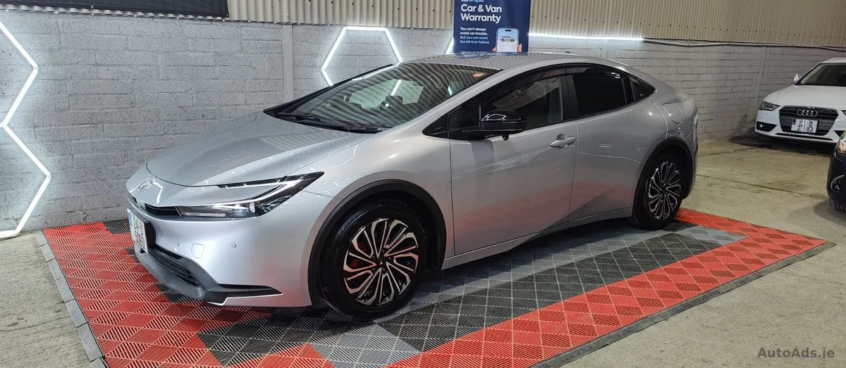 2025 Toyota Prius