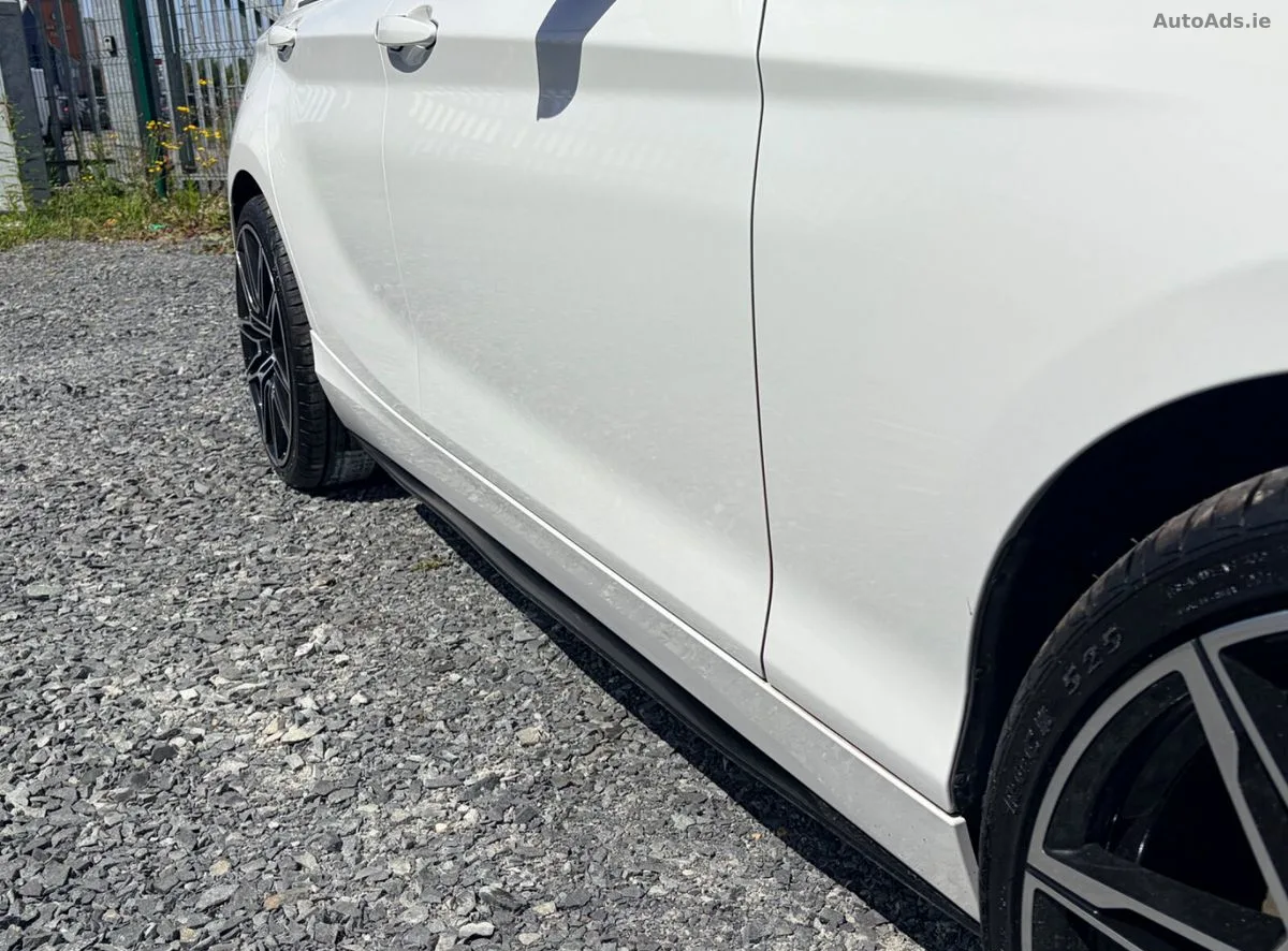 2017 BMW 1-Series – photo 11