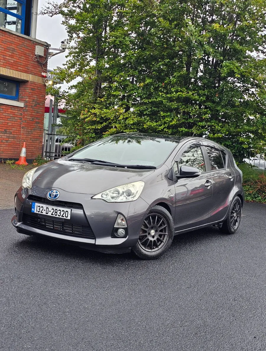 2013 Toyota Aqua