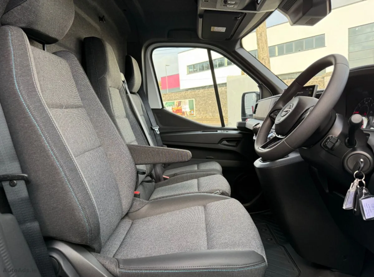 2026 Nissan Interstar – photo 20