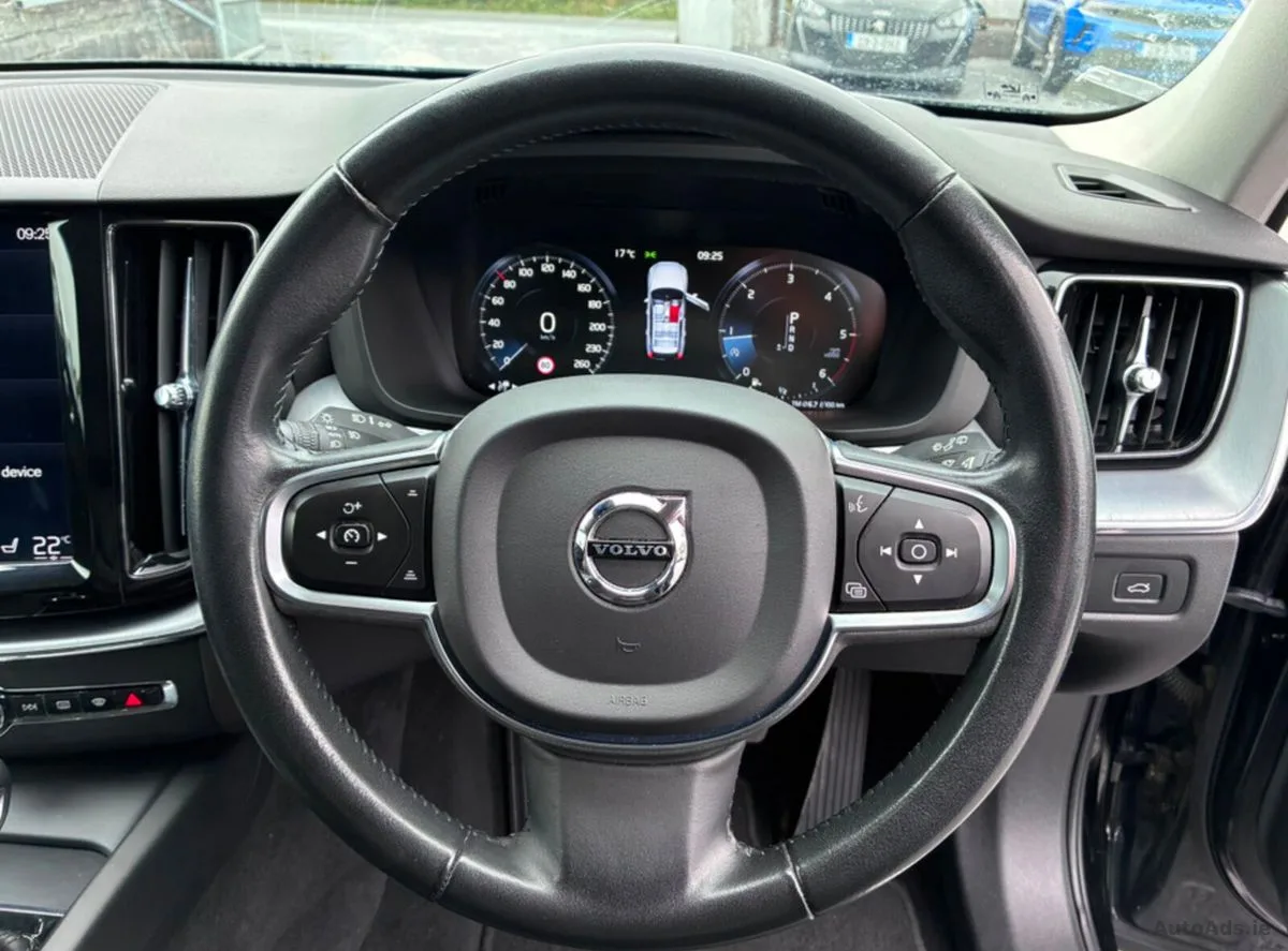 2020 Volvo XC60 – photo 9