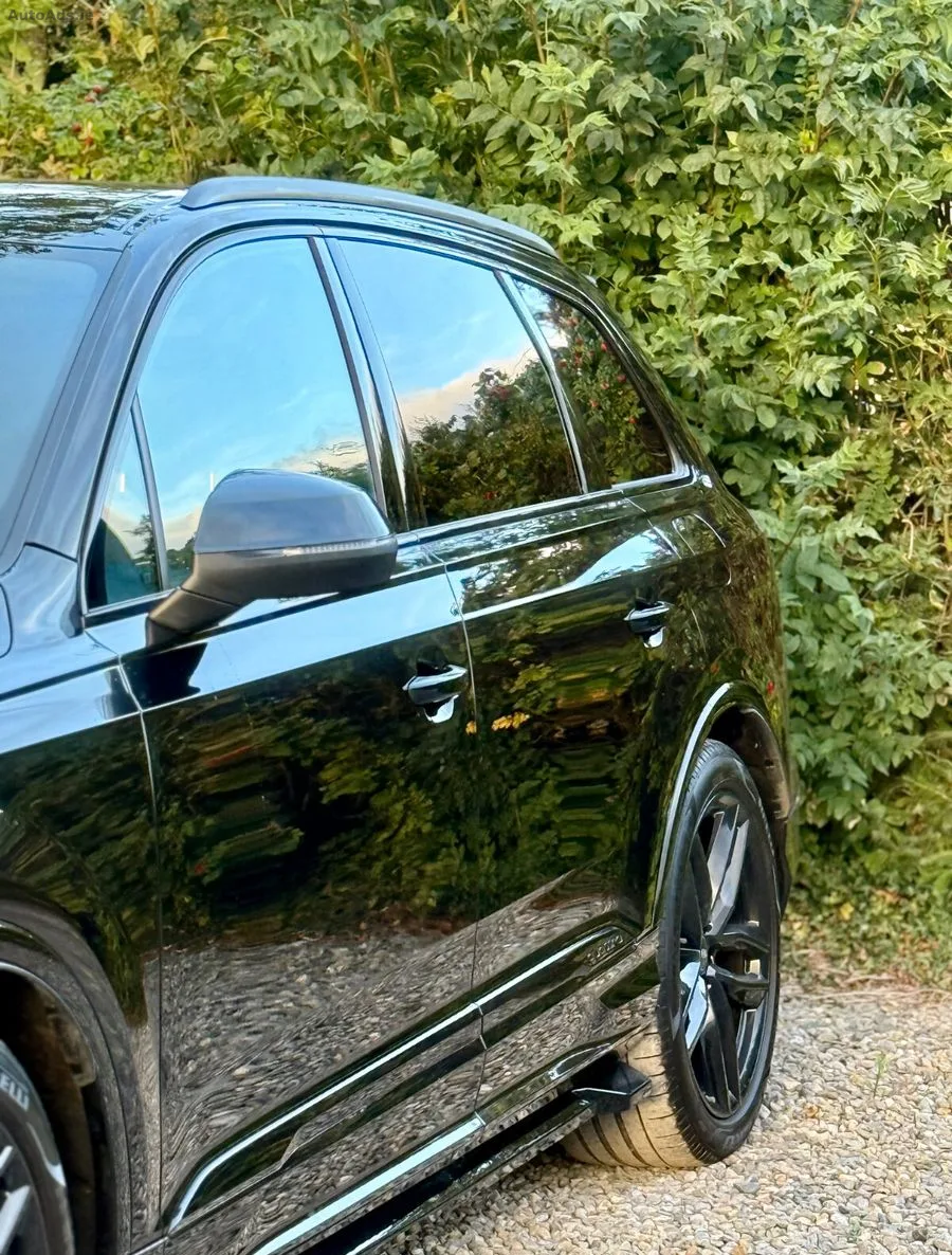 2025 Audi Q7 – photo 9