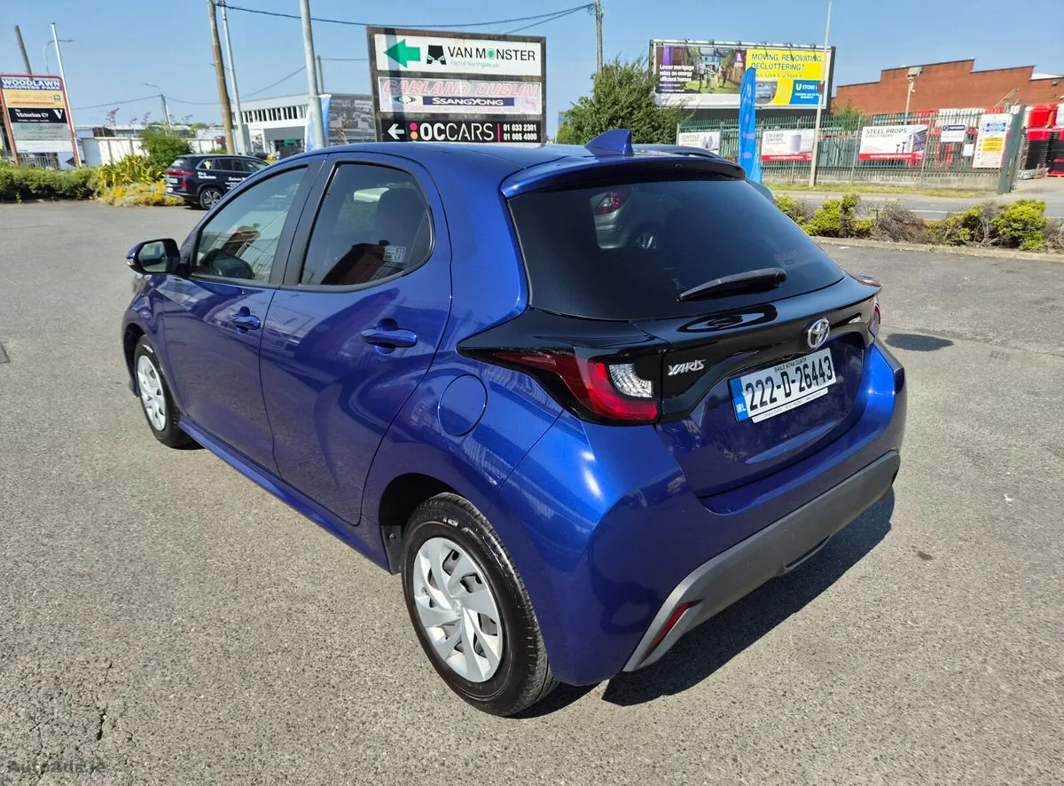 2022 Toyota Yaris – photo 5