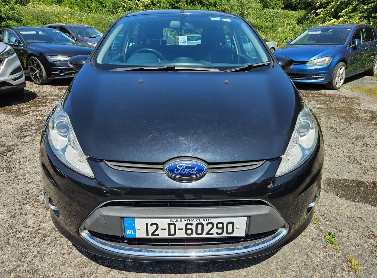 2012 Ford Fiesta – photo 12