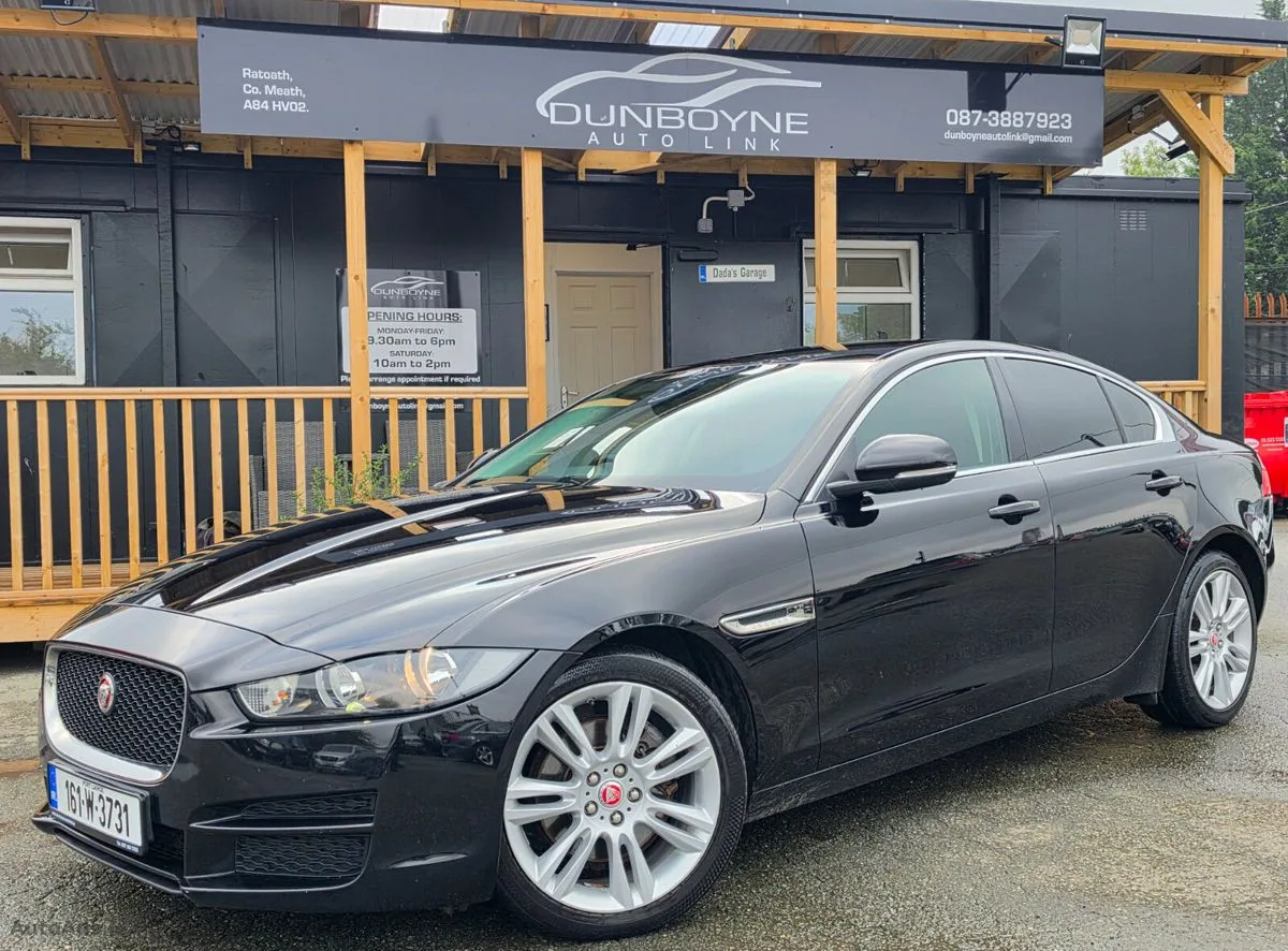 2016 Jaguar XE