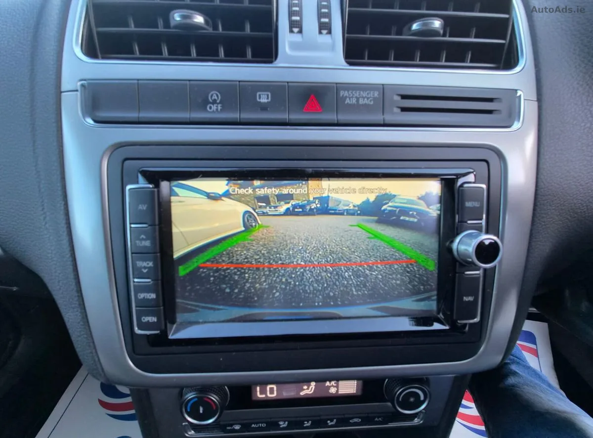 2015 Volkswagen Polo – photo 18