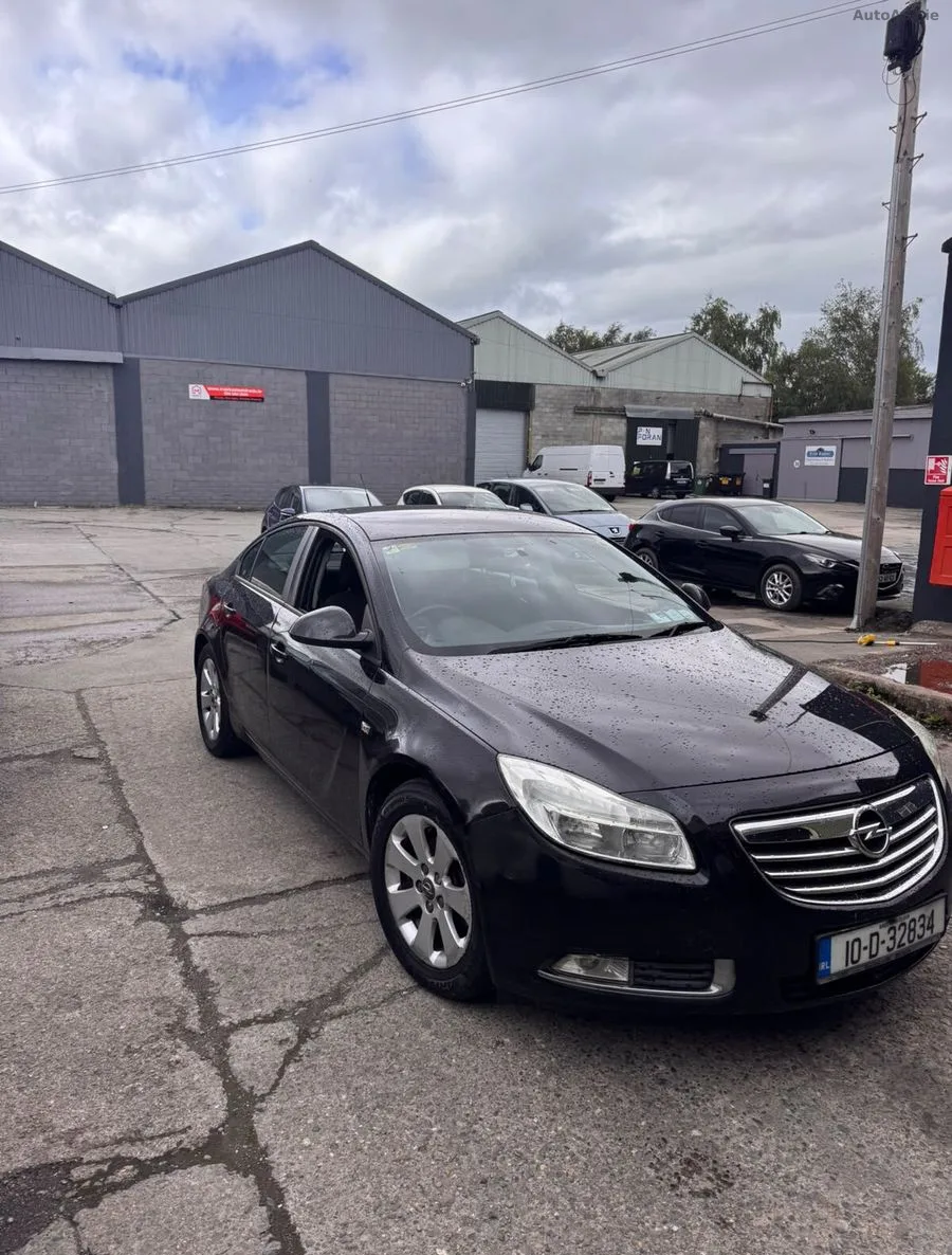 2010 Opel Insignia