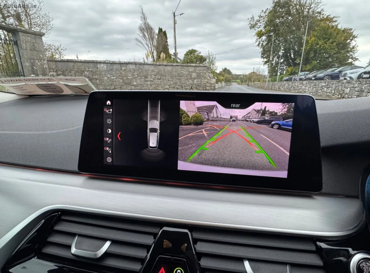 2019 BMW 5-Series – photo 20