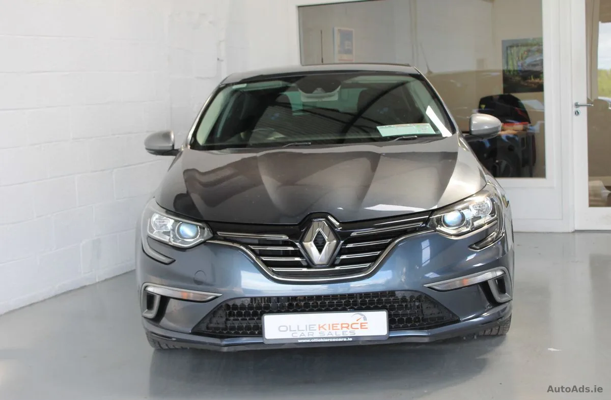 2020 Renault Megane – photo 2