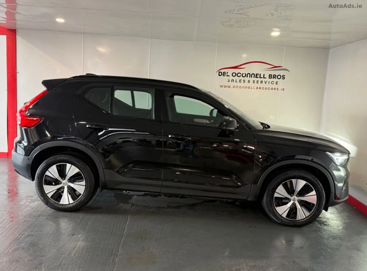 2023 Volvo XC40 – photo 8