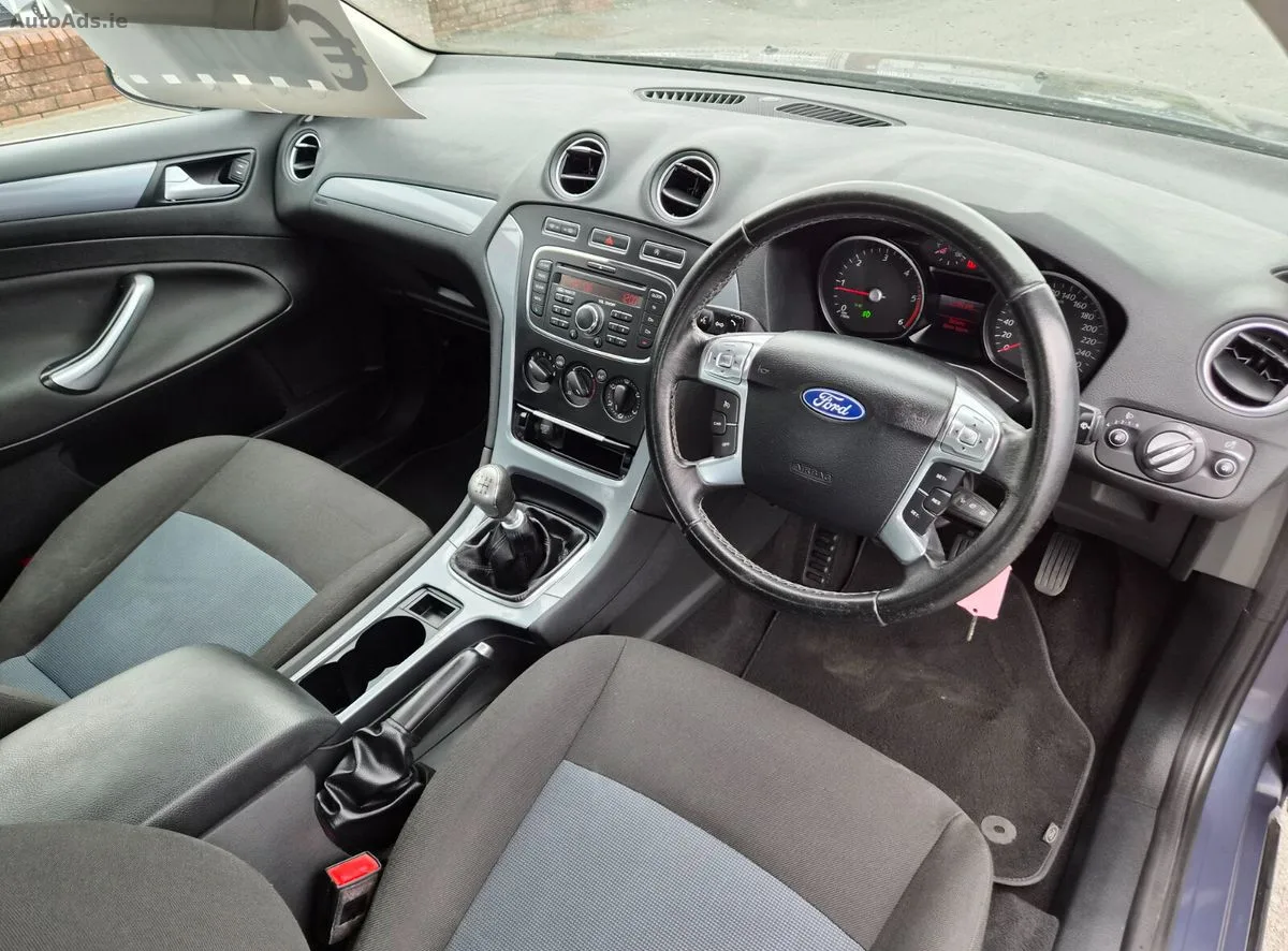 2013 Ford Mondeo – photo 15