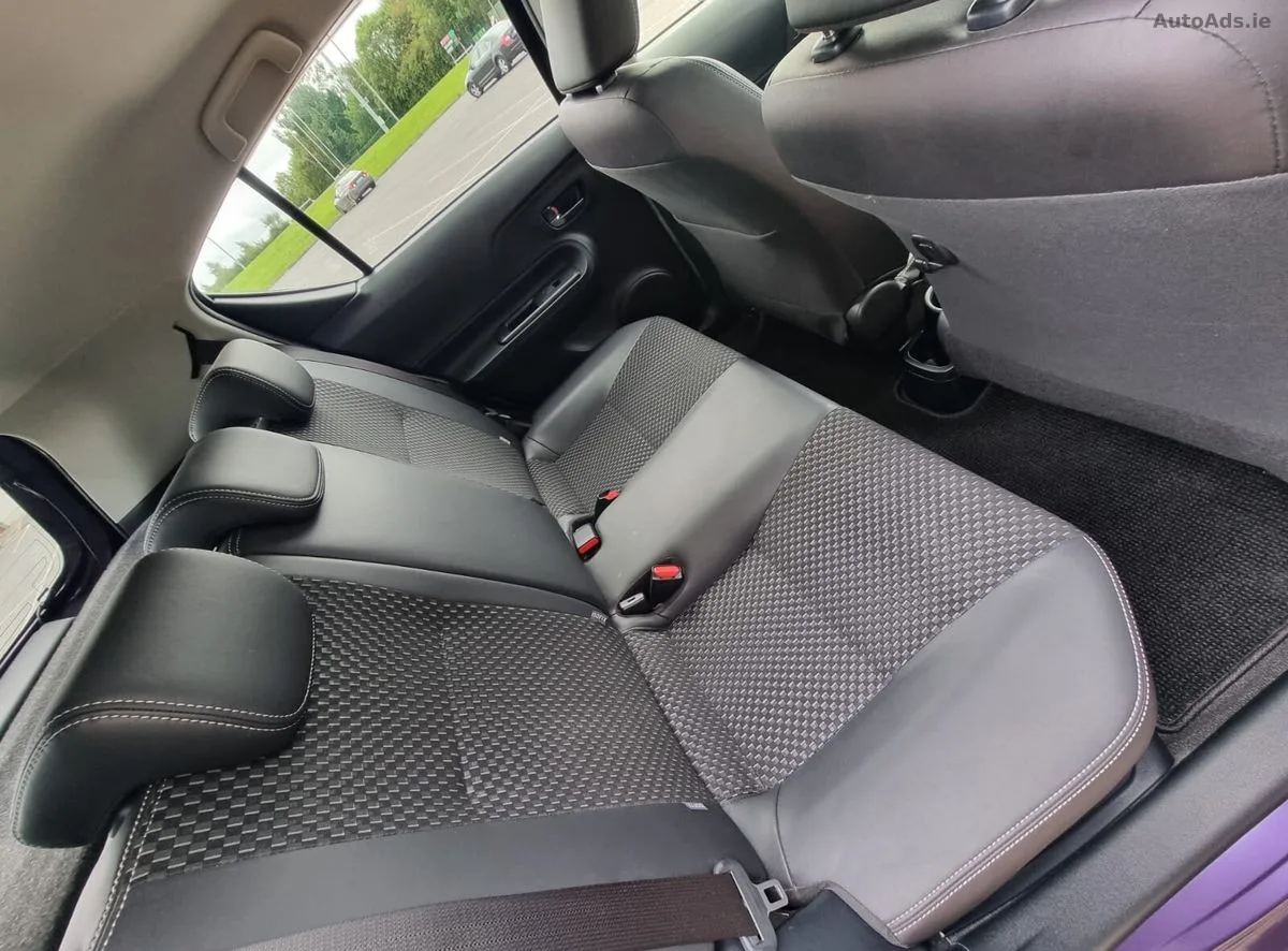 2019 Toyota Aqua – photo 20